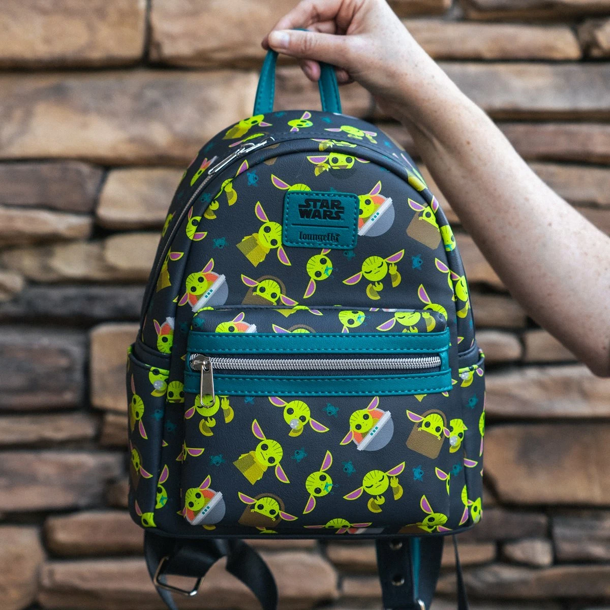 The child backpack mandalorian hot sale