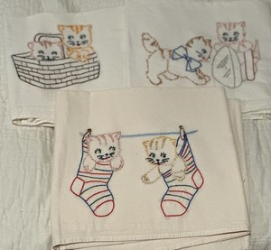 Vintage Kitchen Flour Sack EMBROIDERED Tea Towel KITTENS PLAYING Cat Set 3 