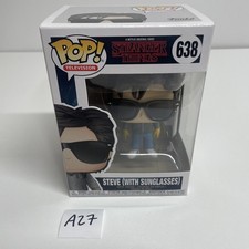 Funko Pop! Figura de televisión de vinilo Stranger Things Steve (con gafas de sol) #638