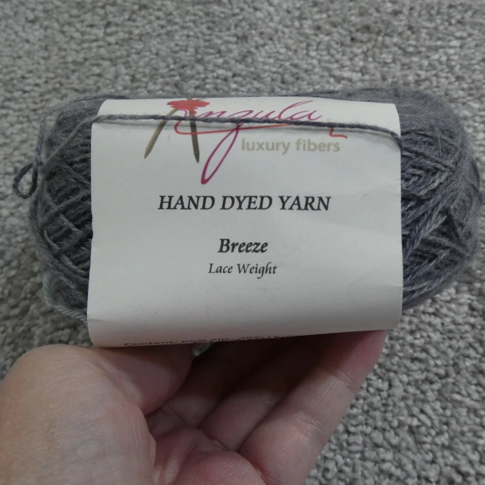 Hilo Anzula Breeze gris elefante encaje peso seda lino mezcla 750 yardas tinte a mano Foto 2 de 4