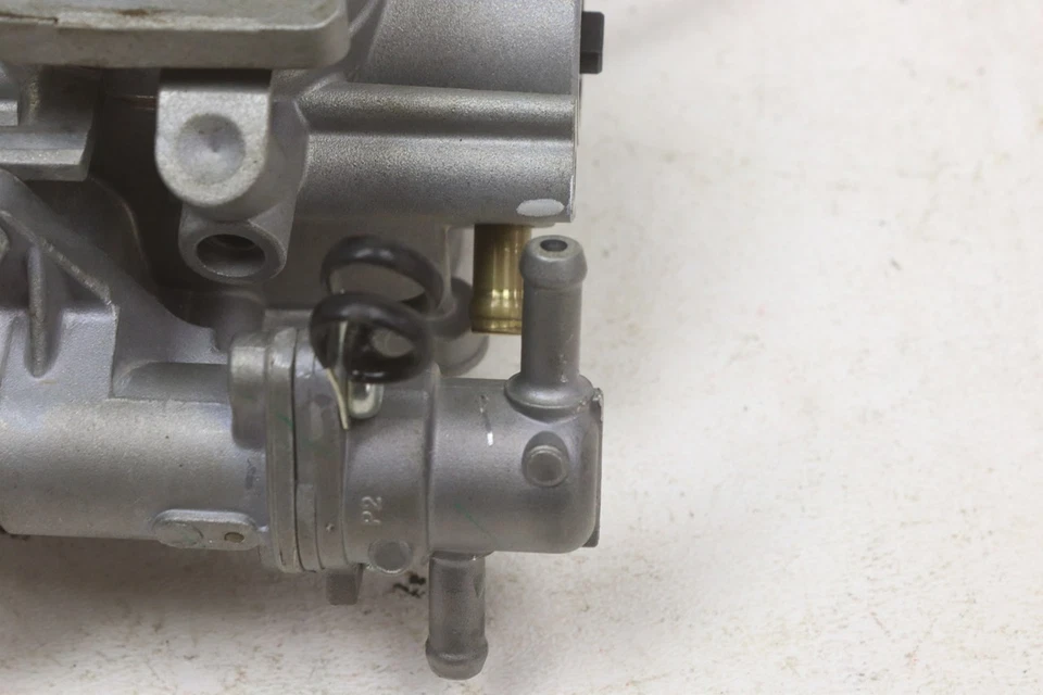 Cuerpo del acelerador Yamaha Raptor 700R SE 23 SOLO BFK-13750-10-00 52198 Foto 3 de 4