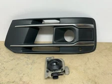 17-19 Audi Q7 LEFT FRONT Cruise Control Distance Sensor Adaptive Radar w Cover