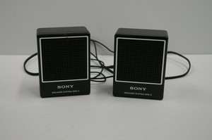 vintage mini speaker