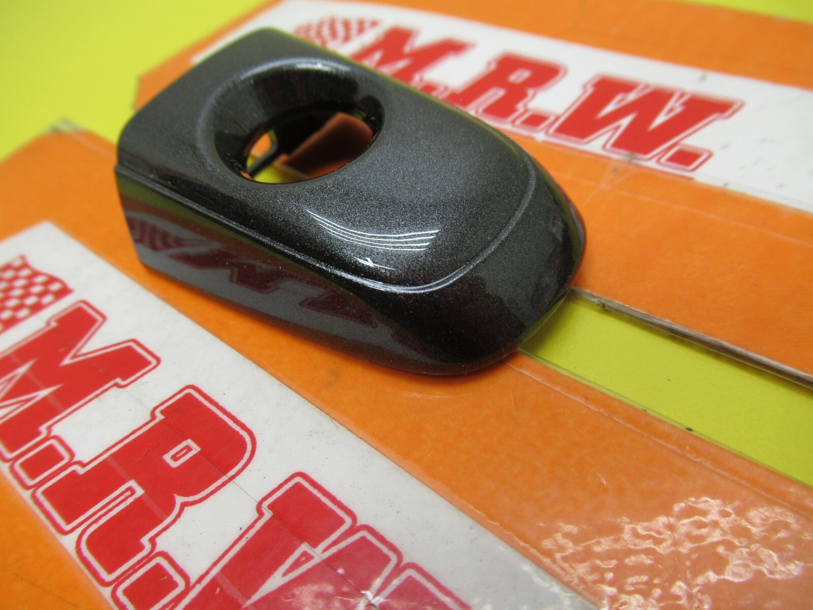 DOOR HANDLE KEY LOCK CYLINDER COVER CAP HOLE LEFT Gray 1G3 TOYOTA