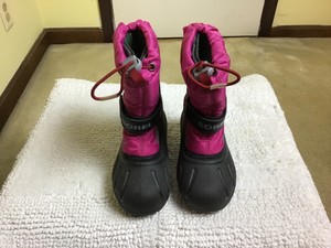 burgundy snow boots
