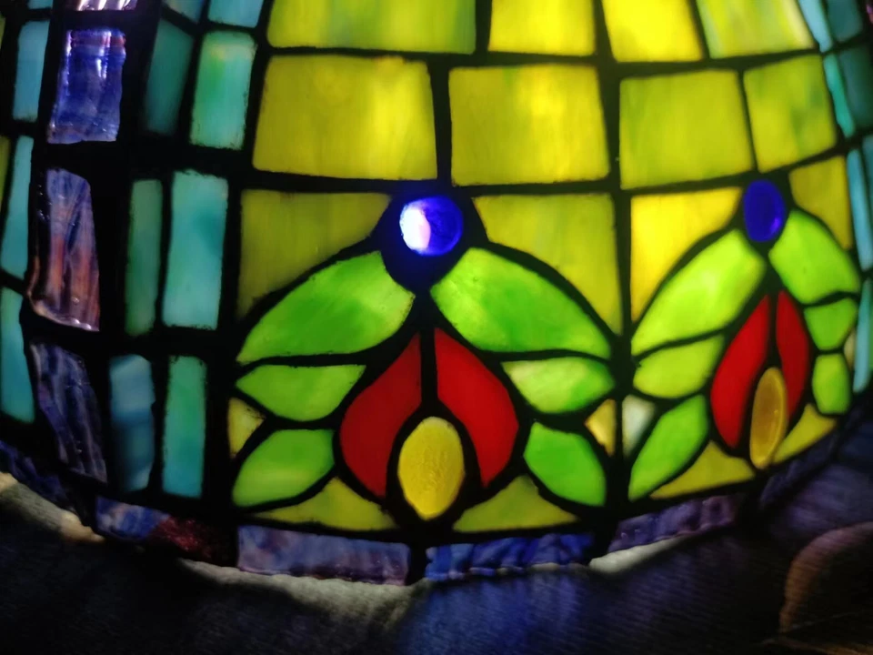 Reproducción antigua pantalla Tiffany (exenta de impuestos EE. UU.) Foto 4 de 4