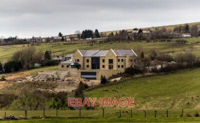 PHOTO  HODDLESDEN NEW BUILDING ON THE SITE OF OLD ROSINS INN. 2016