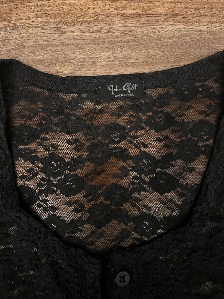 Women’s Brandy Melville Black Lace Henley Top, One Size - Image 3 of 4