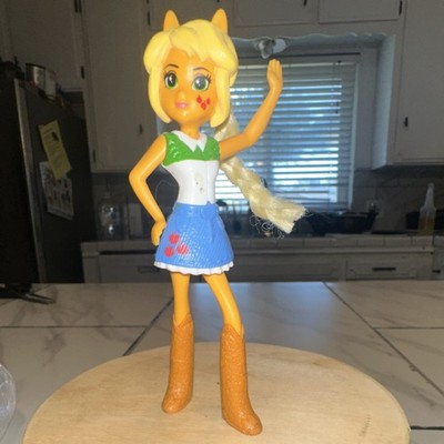 My Little Pony Applejack Equestria Girls Figure Blonde Hair Chair Accessory