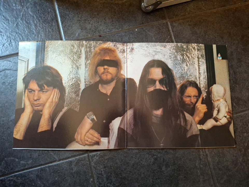 TANGERINE DREAM "CYCLONE" VINYL LP GERMANY REISSUE NM - Image 3 of 4