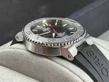 Oris Aquis Date Relief 01 733 7730 - Full Set + Black Strap Mens Watch Grey Dial 13