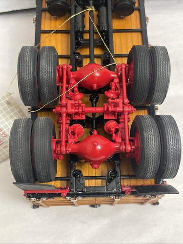 Franklin Mint 1939 Peterbilt Stake Truck Red 1:32 Diecast - Picture 12 of 14