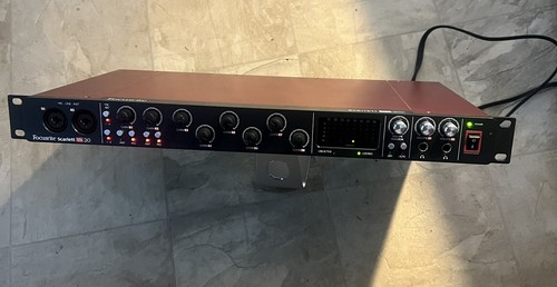 Focusrite Scarlett 18i20 18-in/20-out USB Audio Interface - Picture 2 of 6