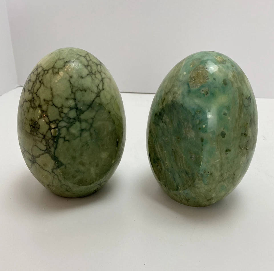 Sujetalibros MCM Mármol Dragón Avestruz Huevo Remolinado Ming Jade Verde De Colección Numerado Foto 2 de 4