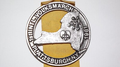 AVA IVV Adirondack Wanders 1st INTL Volksmarch Plattsburgh NY 1981 Pin Back