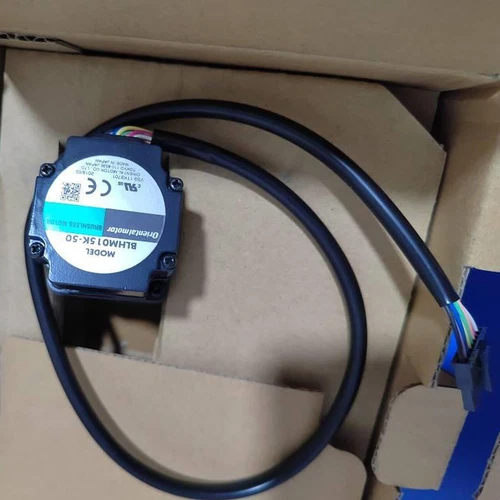 1PC New Vexta Oriental BLHM015K-50 Motor BLHM015K50 Expedited Shipping - Picture 3 of 4