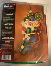 Bucilla Christmas Delights Lighted Wall Hanging Stocking Felt Kit 25  X 12  New