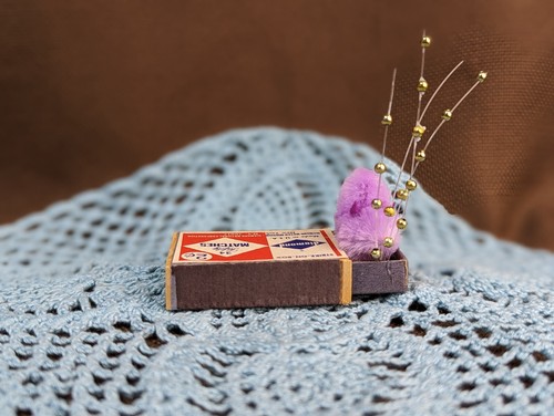 EASTER Decor Centerpiece Handmade with Purple Chick & Vintage Match Box matchbox - Picture 4 of 9