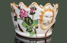 CHINESE HAND PAINTED INSECTS &  FLORAL CERAMIC PLANTER / BOWL. Ref: xed