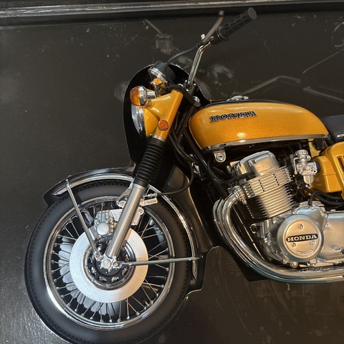 MiniChamps Honda Cb 750 Scale 1.6 Diecast Motorcycle Orig Box Yellow - Picture 3 of 18
