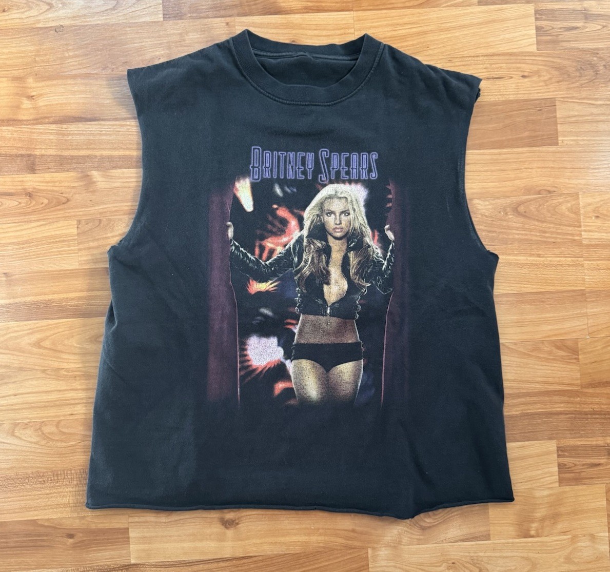 Britney Spears Tour 2004 Tシャツ XL Vintage britney spears t shirt 2004 tour | SellMerchandise