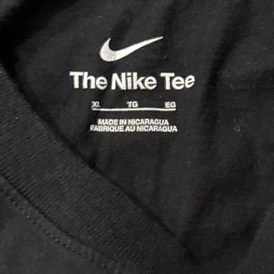 Camiseta deportiva universitaria Nike Caitlin Clark Foto 3 de 3