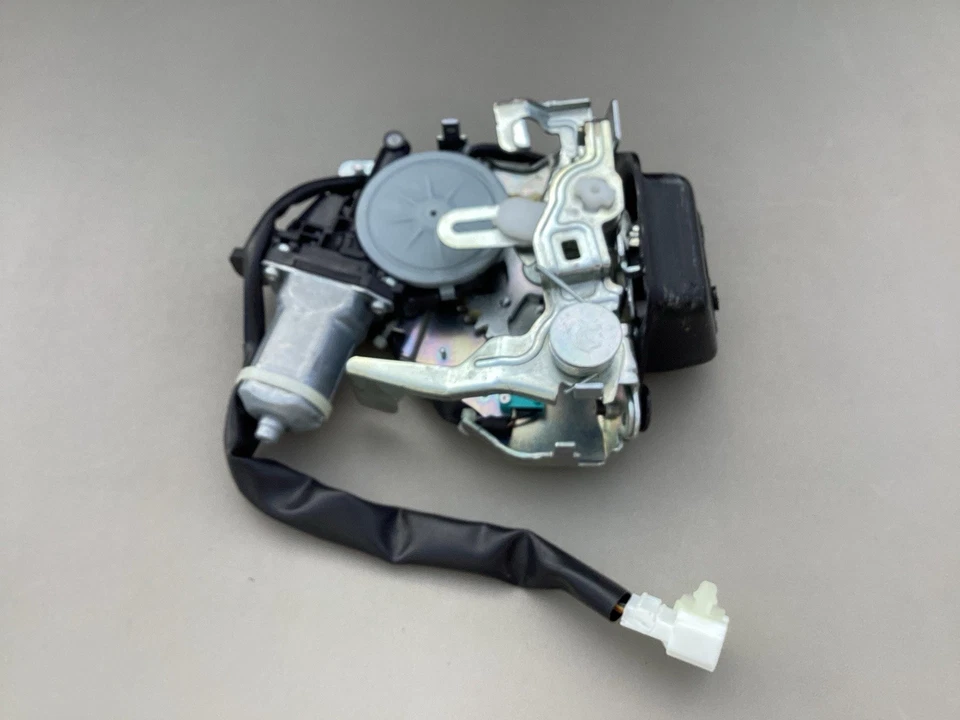 2011-2017 Honda Odyssey LiftGate Latch Power Tailgate Lock Actuator OEM * - Image 2 of 4