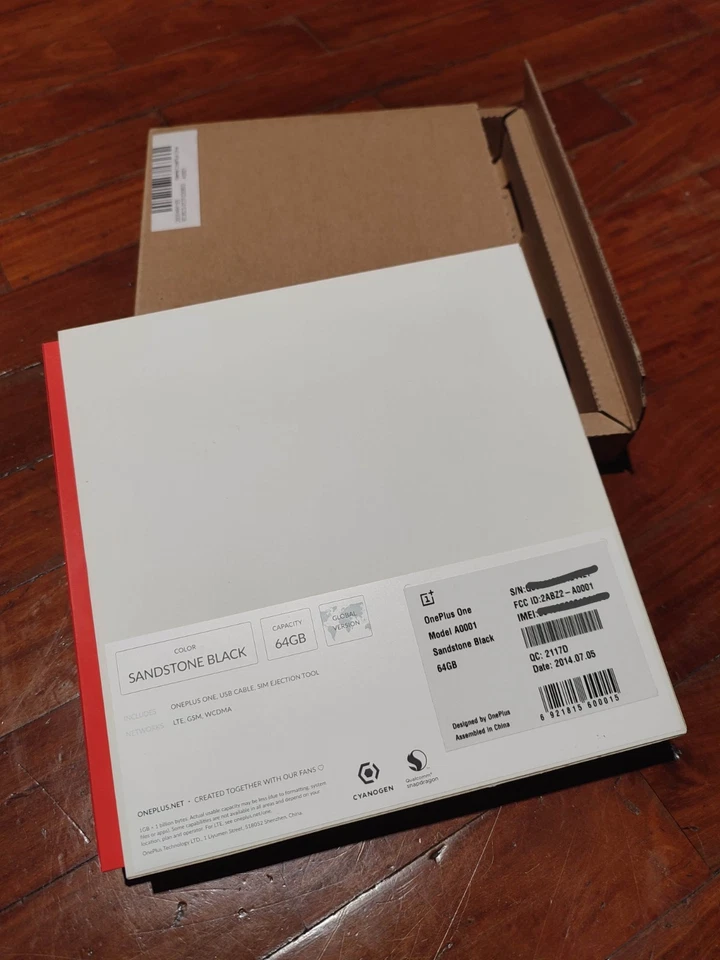 OnePlus One BOX 1° modello, assolutamente introvabile, A0001 SOLO BOX no cell ! - Immagine 3 di 4