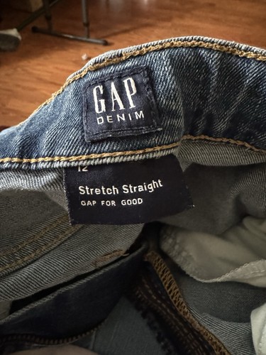 2 Pairs Boys Jeans, Levi, GAP, SIZE 12 Adjustable Waist, Great Condition - Picture 10 of 10