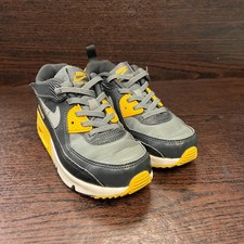 Nike Boys Air Max 90 Leather Sneakers Size 12...