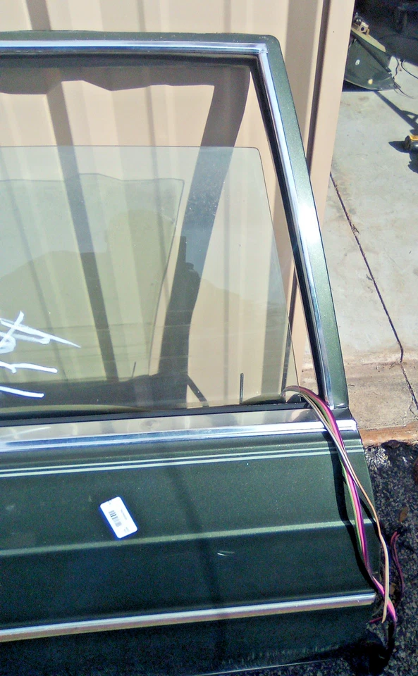 Delta 1985 88 puerta trasera lateral para pasajeros LOC-509BDG Foto 3 de 4