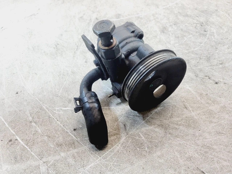 Bomba de dirección asistida KIA SORENTO LX 2003 2004 2005 2006 3,5 L OEM 57100-3E000 Foto 2 de 4