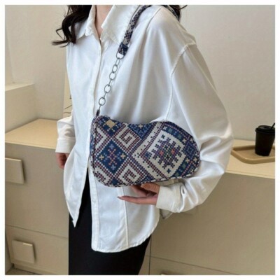 Chic Underarm Bag- Lightweight & Functional, Fits Phone, Wallet, Lipstick & More