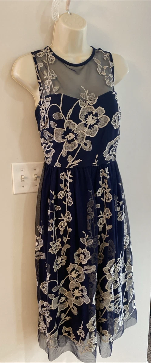 green emerald velvet dress Beige by ECI Dress – Deals on Designers main image 0