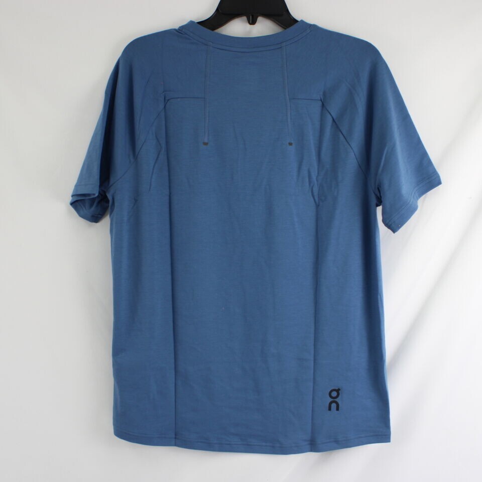 On Cloud Running Men Focus Tee Shirt In STELLAR BLUE Size S