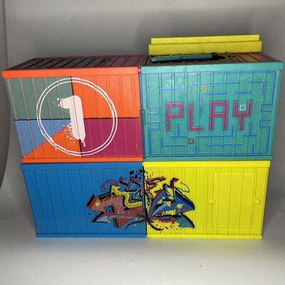 LoL l.o.l サプライズ clubhouse omg プレゼントボックス LOL Surprise Clubhouse Playset: 40+ Surprises, 2 Exclusive