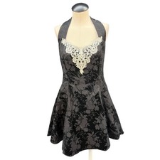 GUNNE SAX Vintage Black Jacquard Halter Dress with Lace Bodice – Size 13/14