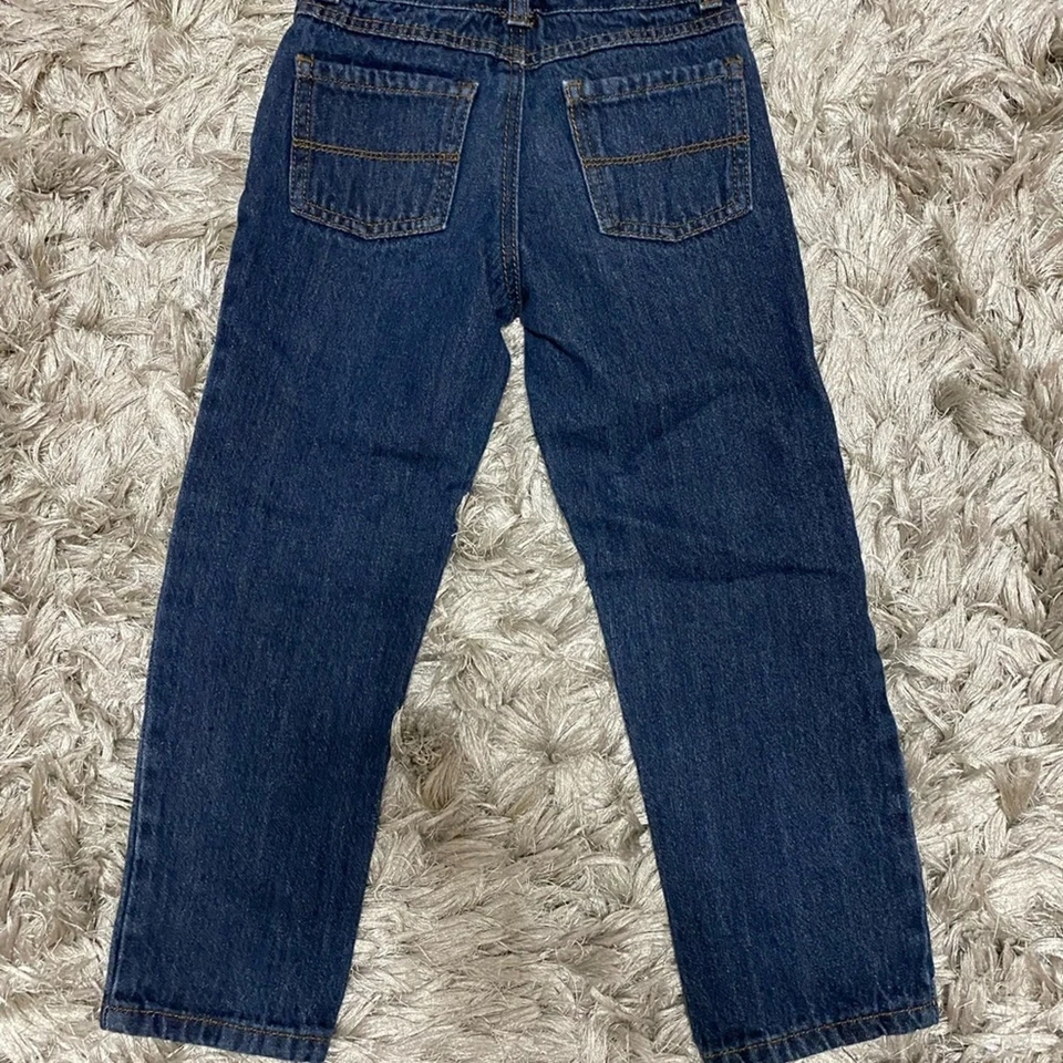 Pantalones de mezclilla Epic Threads para niños talla 5 ajustados pierna recta azul oscuro motivo facial divertido Foto 2 de 4