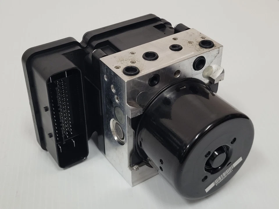 Volvo V40 serie M etc. Bomba módulo ABS 31423315 12 - 19 Foto 3 de 4