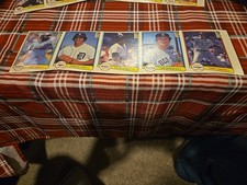 D 1982 5 Card Lot Topps Baseball
