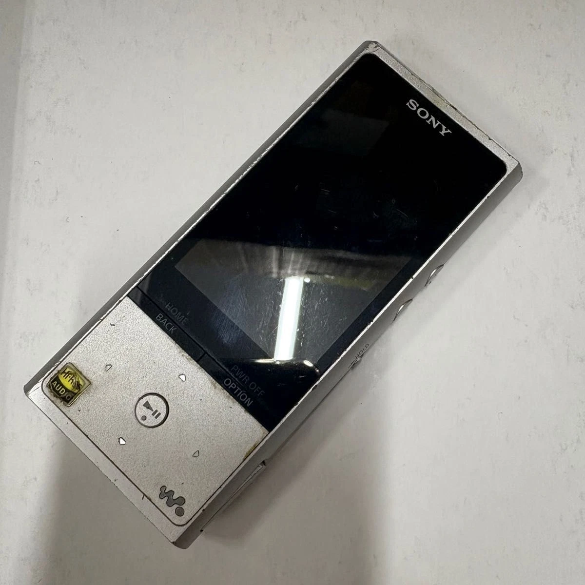 Sony Walkman NW-ZX100 Silver 128 Go Hi Res Bluetooth NFC Music Player Testé