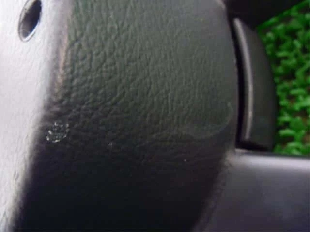 VOLKSWAGEN Polo 2004 GH-9NBBY Steering Wheel [Used] [PA64757420] - image 4 of 4