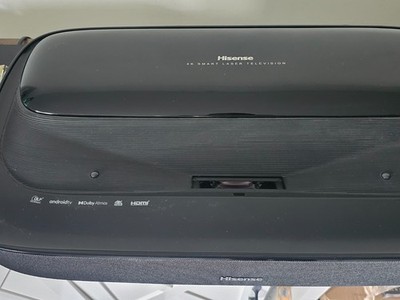 Hisense TriChroma L9G 120'' 4K UHD DLP Laser TV