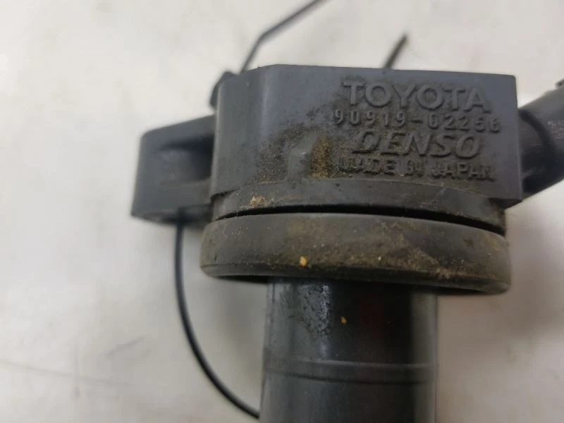 07 08 09 10 11 12 13 14 15 16 17 18 TOYOTA TUNDRA BOBINA DE ENTRADA V8-1URFE Foto 3 de 4