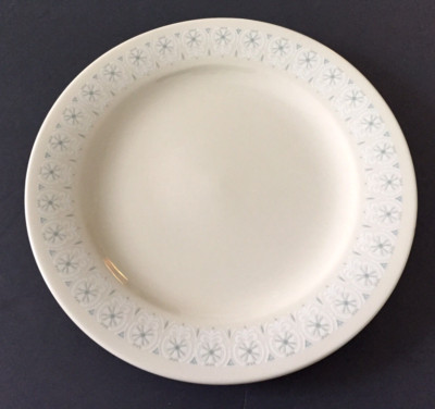 Kun-Lun China Sage Green, Off White & Beige - 10-1/4'' DINNER PLATE
