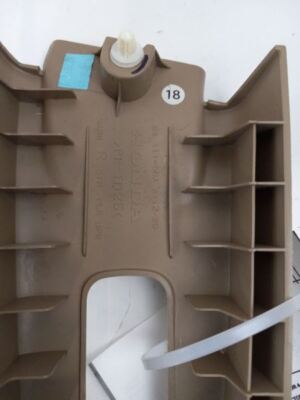 CENTER RIGHT SIDE B PILLAR COVER PANEL fits HONDA ACCORD 2006 - 2007