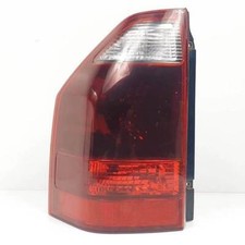 Feu arrière Mitsubishi MONTERO