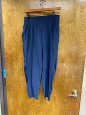 Women "Athleta" navy workout/ casual pants. Size 4. P.O.