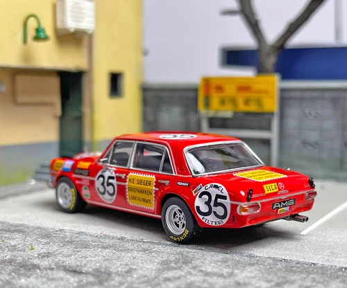 Liberty 64 1:64 300 SEL Mercedes-Benz Red Pig No.35 Automodell Deluxe Edition - Bild 9 von 10