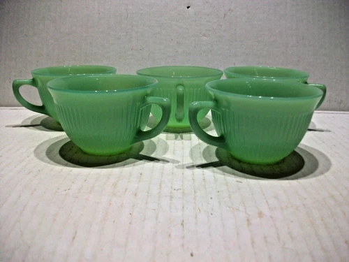 5-Vintage 1950s FIRE KING Jadeite Green JANE RAY Ribbed Coffee Tea Cups